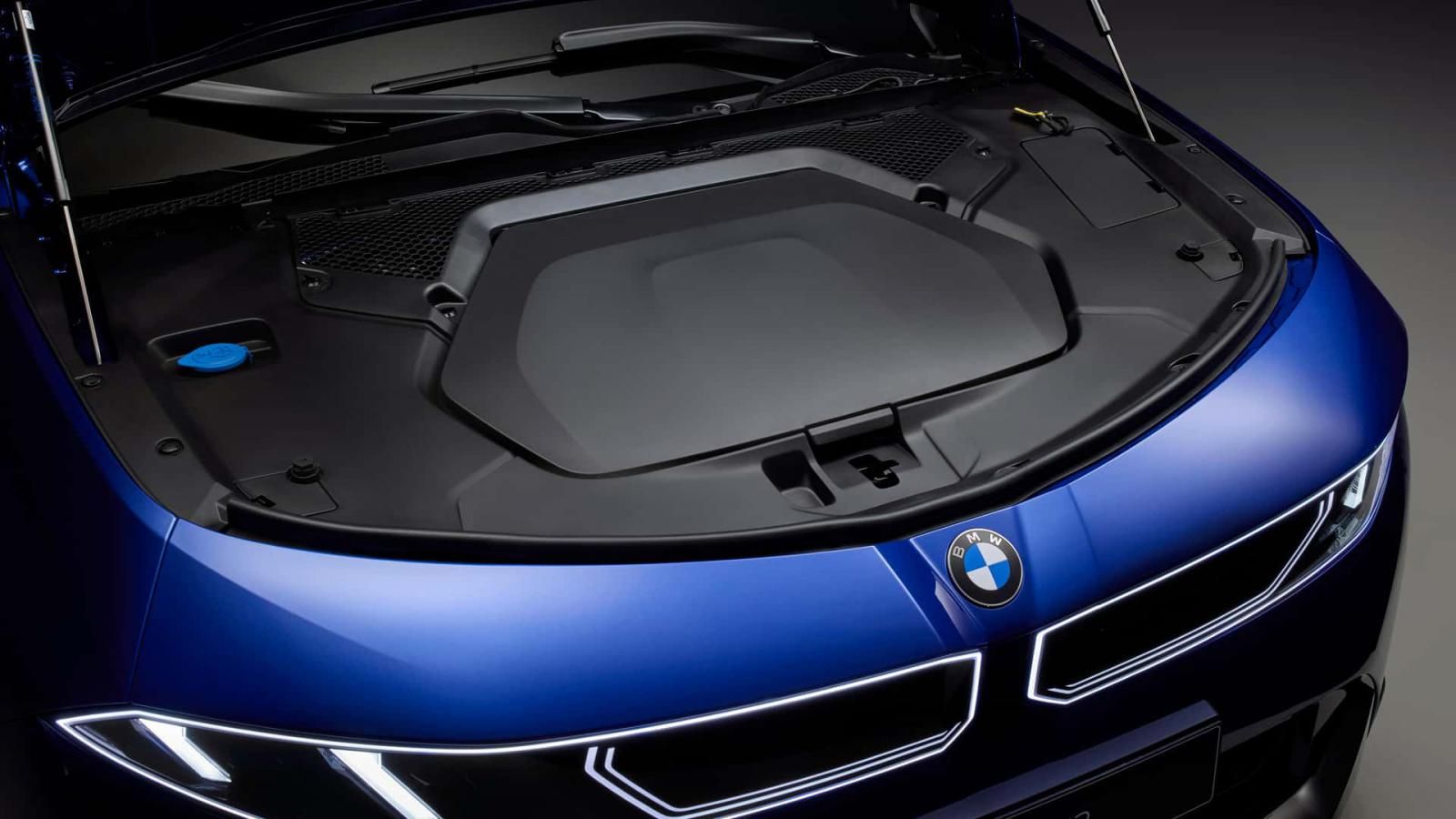 Νέα BMW i3: Πρεμιέρα με 469 άλογα και 900 χλμ. αυτονομία